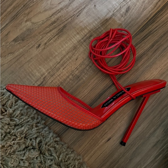 🔥🔥🔥🔥Jessica Rich Mesh Stilettos - Picture 3 of 4